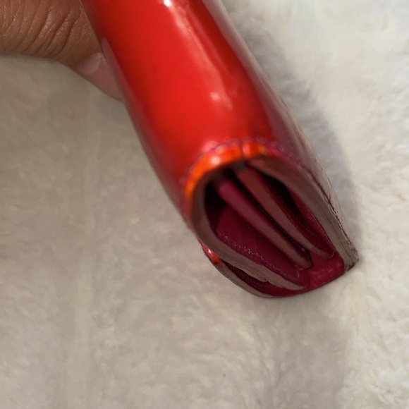 LOUIS VUITTON Monogram Vernis Sarah Wallet Envelope Red Leather - Picture 16 of 17